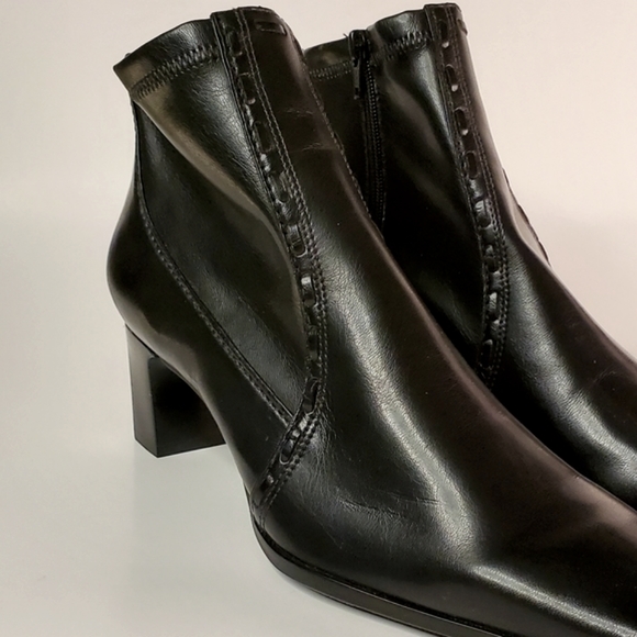 Franco Sarto Black Leather Square Toed Heeled Ankle Boots - Picture 9 of 16